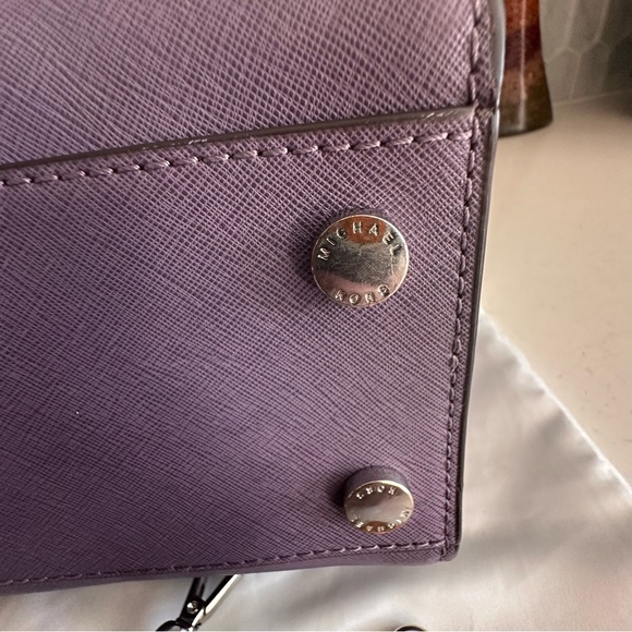 Michael Kors Lavender Saffiano Leather Satchel Bag With Detachable Strap & Dust - Picture 13 of 16